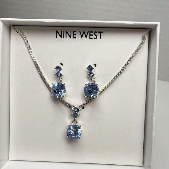 Nine West 2 Sets Necklace & Earring Gift Sets Hot Pink Light Blue New - Picture 3 of 6
